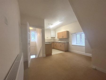 2 bedroom apartment to rent - Photo 2