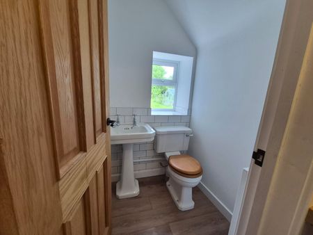 18 Hungerford - Photo 5
