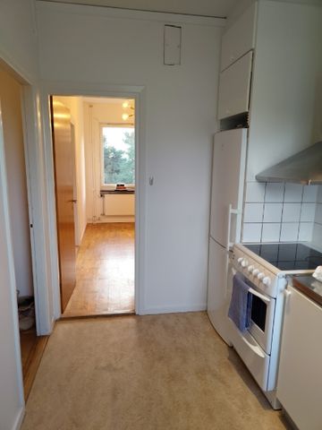 Årsta - 2rok - tillsv - 16.100kr/mån - Photo 3