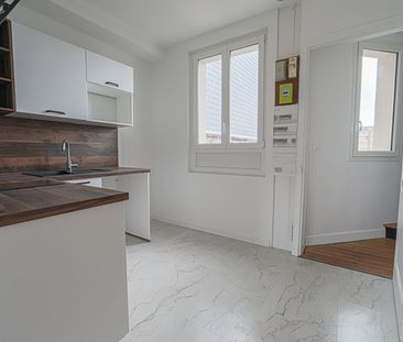 Location Maison 3 pièces 45m² ROUEN 76000 - Photo 2