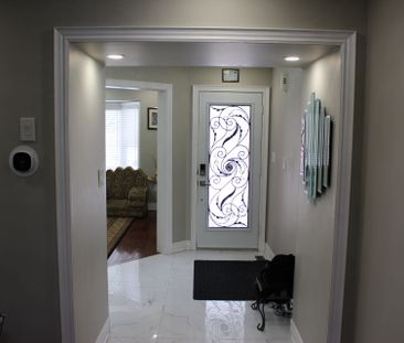 For Lease - 7 Cranberry Drive Unit# Main, Toronto, Ontario - Photo 1