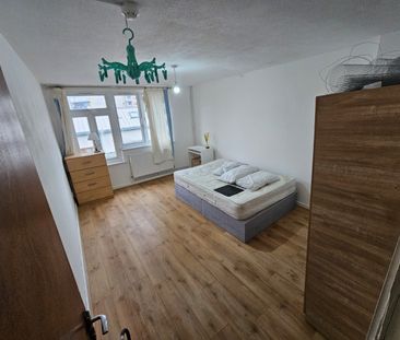 Room in a Shared House, Bruce Road, E3 - Photo 1