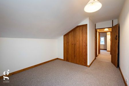 Edwyn Ralph, Bromyard - Photo 3