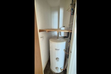 2 Bed Flat, Barleyfields, BS2 - Photo 2