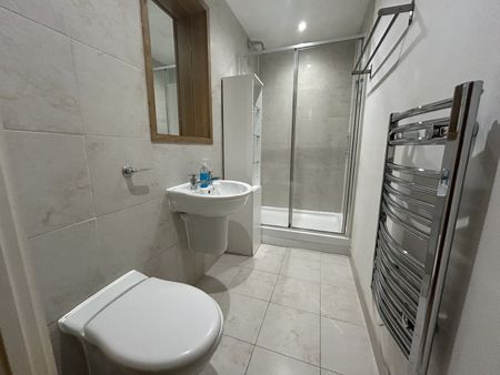 Echo Central, Cross Green, LS9 - Leeds - Photo 5