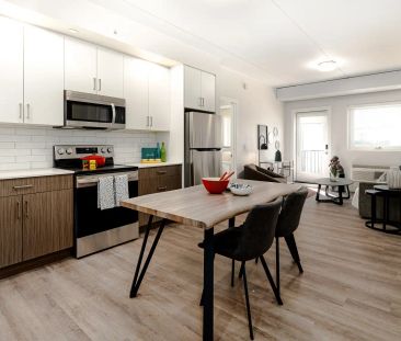 Gardens Encore & Century Gardens at Century Park — Two Bed/Two Bath - Photo 4