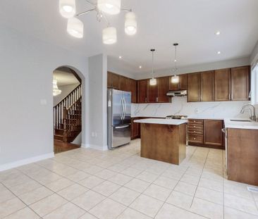 For Lease - 90 Maplebank Crescent Unit# Main, 2nd Floor, Whitchurch... - Photo 3