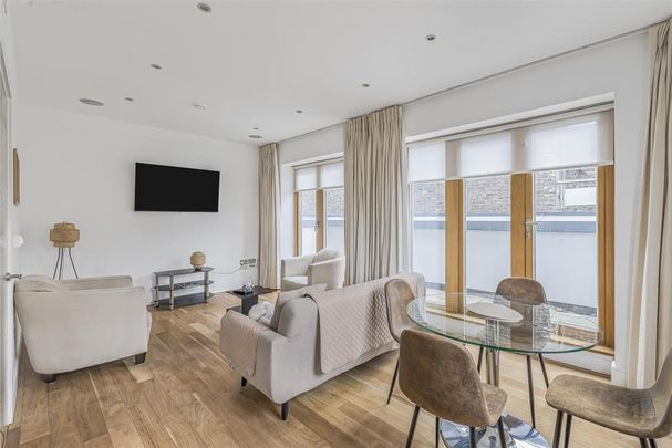 2 bedroom flat to rent - Photo 1