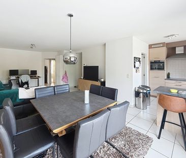 Appartement met 2 kamers en garage centrum Groot-Bijgaarden - Photo 2