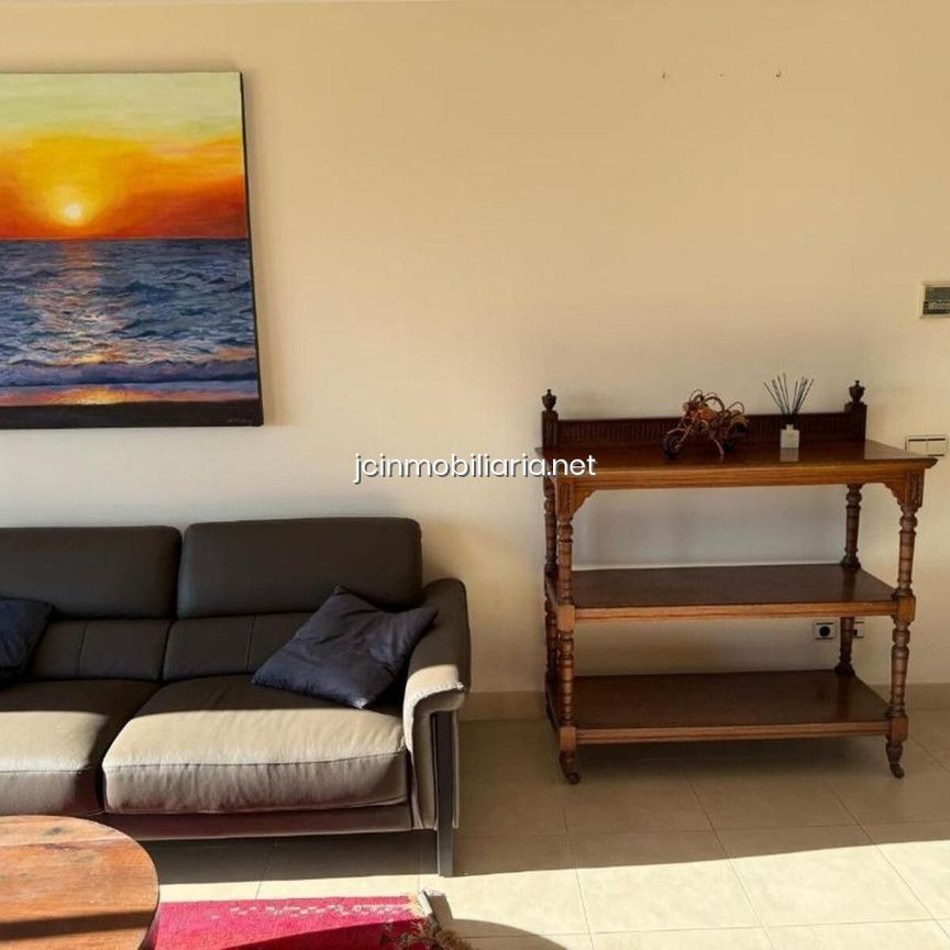 Apartamento en Marbella, Los Altos de los Monteros, alquiler - Photo 1