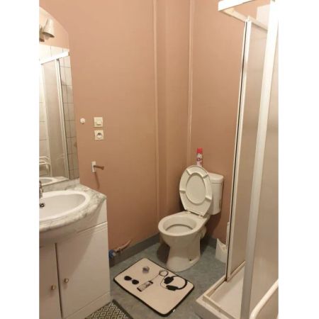 T1 dans residence -bis - Photo 4