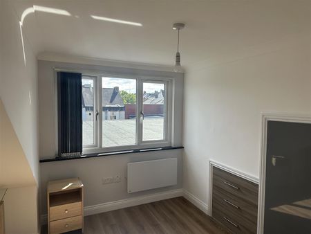 Heaton Road, Newcastle upon Tyne - Photo 3