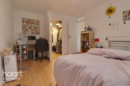 3 bedroom terraced house to rent - Photo 4