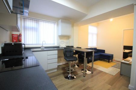 2 bedroom apartment to rent - Photo 5