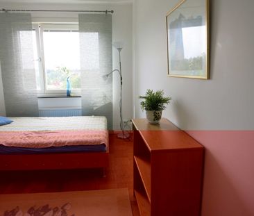 Hägersten - 1rok - tillsv - 5.250kr/mån - Photo 1