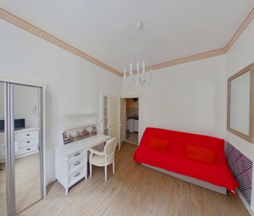 Location Appartement 1 pièce Meublé 19m² POITIERS 86000 - Photo 1
