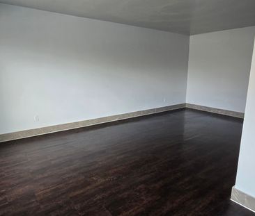 For Lease - 1651 Victoria Pk Avenue Unit# 302, Toronto, Ontario - Photo 5