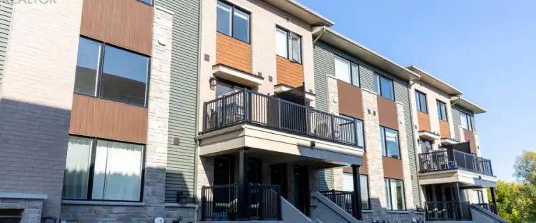 1328 CREEKWAY PRIVATE | 1328 CREEKWAY PRIVATE, Ottawa - Photo 1