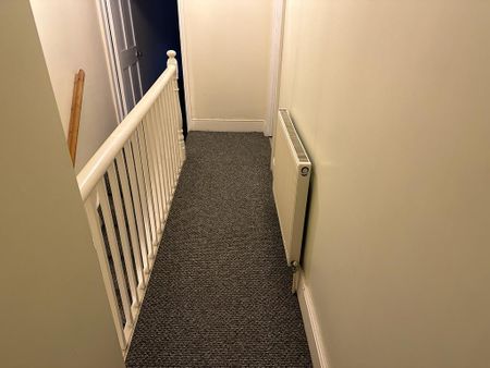 3 bedroom terraced house to rent - Photo 3