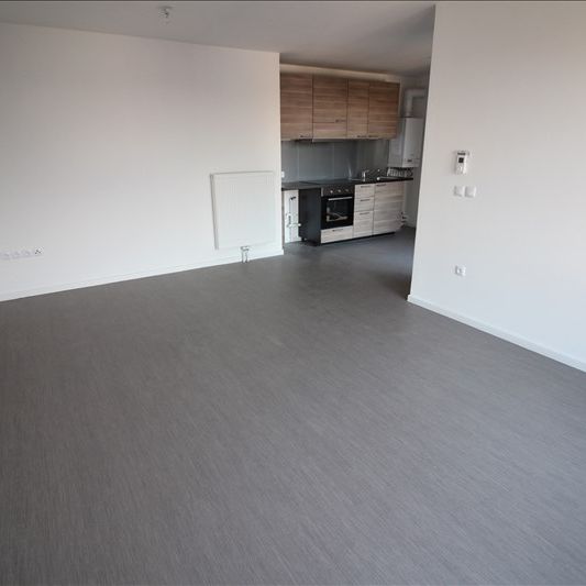 Location Appartement 2 pièces 47m² - Photo 1