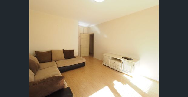 Very affordable unit - Photo 1