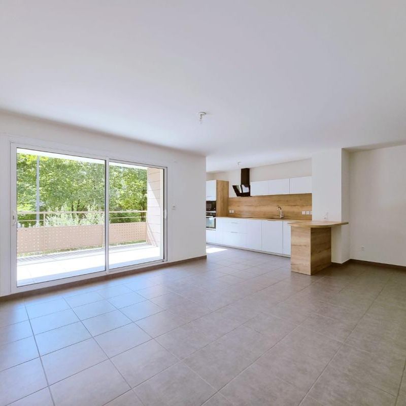 Location Appartement 3 pièces 69m² BONNEVILLE 74130 - Photo 1
