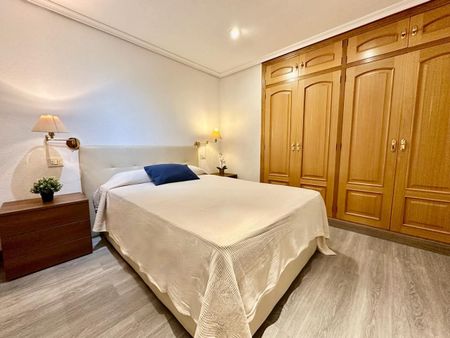 Piso de alquiler en Carrer de Sogorb, Plaza Donoso Cortés - Avenida Magdalena - Photo 2