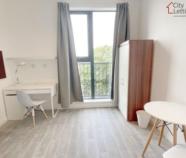 Studio to rent - Photo 4