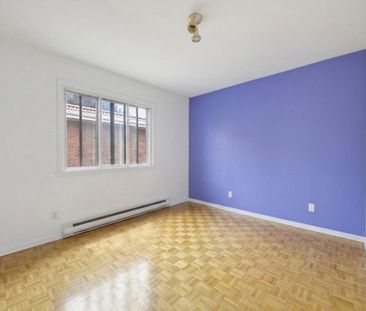 9057 - 9055 Rue Copernic, H1R 3N8, H1R 3N8, Montréal - Photo 5