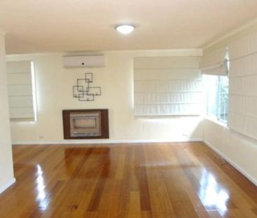 Look at this - Photo 5