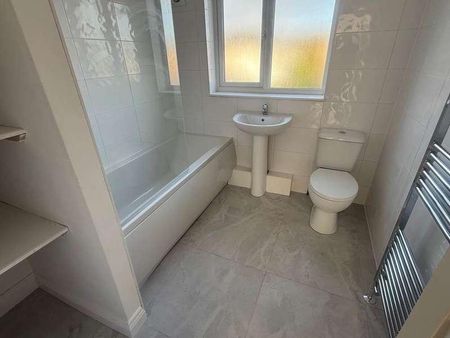 Rotherby Avenue, Leicester, LE4 - Photo 5