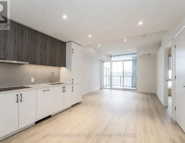 505 - 741 KING STREET W | 505 - 741 KING STREET W, Kitchener - Photo 1