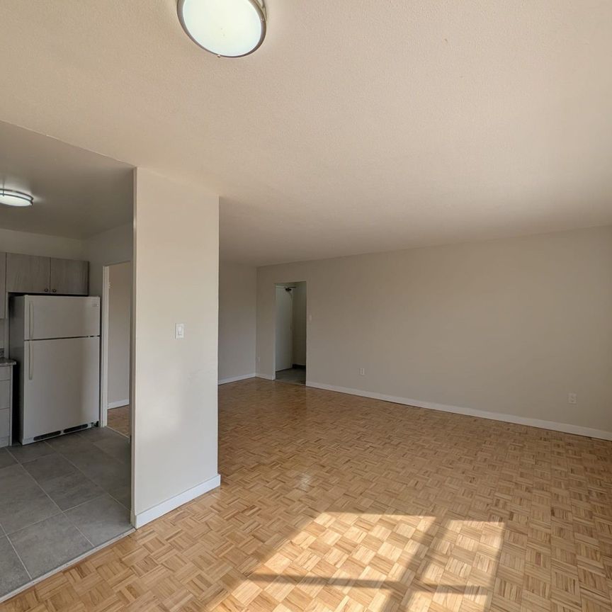For Lease - 1901 Martin Grove Road Unit# 315, Toronto, Ontario - Photo 1