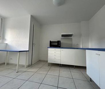 Location Appartement 2 pièces 64 m2 à Saint-Dié-des-Vosges - Photo 3