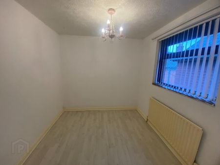 61 Clowney Street, Belfast, BT12 7LZ - Photo 4