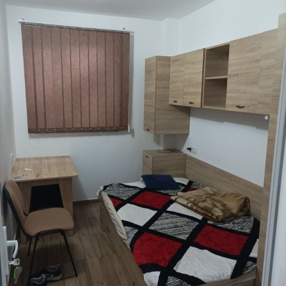 Garsoniera in zona Berceni - Fotografie 1