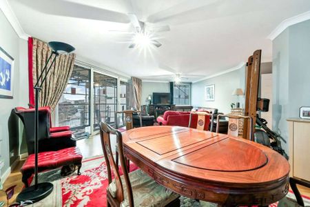 Modern and spacious 2 bedroom, 2 bathroom apartment to rent. - Photo 2