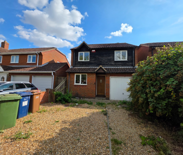 4 bedroom house to rent The Green, March, PE15 - Photo 2