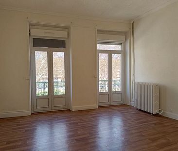 Location appartement 4 pièces - Photo 1