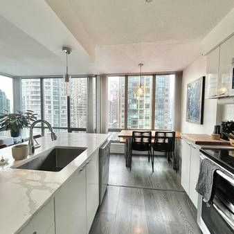 $3,700 / 2br - Two Bedroom / 2 Two bathroom + Den / Downtown Vancouver - Photo 3