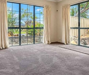 Spacious Family Living in Sought After Wattle Downs - Photo 1