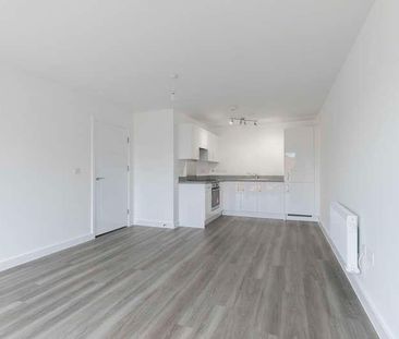 The Waterfront, Gloucester, GL2 - Photo 4