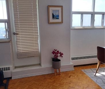 For Lease - 212 Kerr Street Unit# 909, Oakville, Ontario - Photo 2