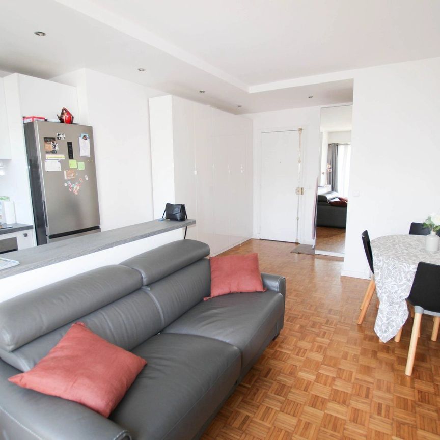 LOCATION T2 MEUBLE - Photo 1