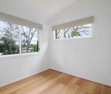 Charming Family Home in Gailes - Photo 3