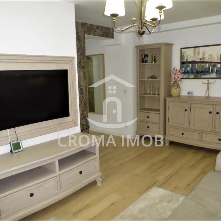 Croma Imob Inchiriere apartament 2 camere, de lux, zona Mihai Bravu - Photo 1