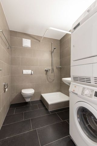 Central yet quiet - Photo 3