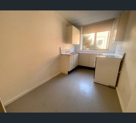 12/4 Davidson St, South Yarra, Vic 3141 - Photo 1