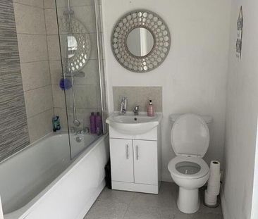 13 Ravenscroft Street, Belfast, BT5 5BE - Photo 3