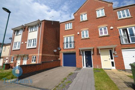 2 bed Town House for Rent - Photo 5